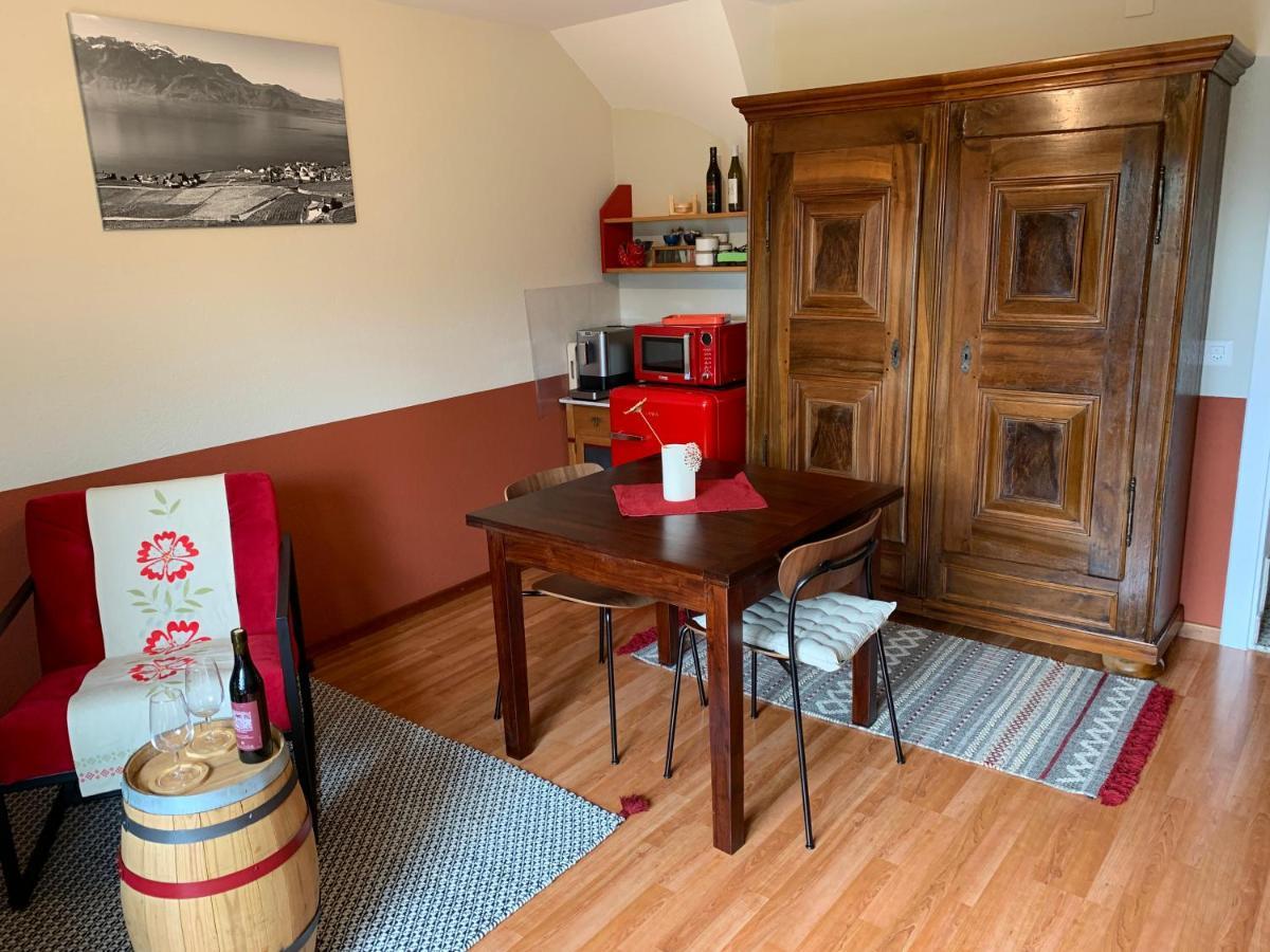 Ferienwohnung La Gremillette Gourmande Lavaux Rivaz Exterior foto